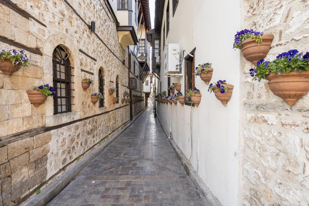 Charming Flat Near Hadrians Gate Apartment Antalya Luaran gambar